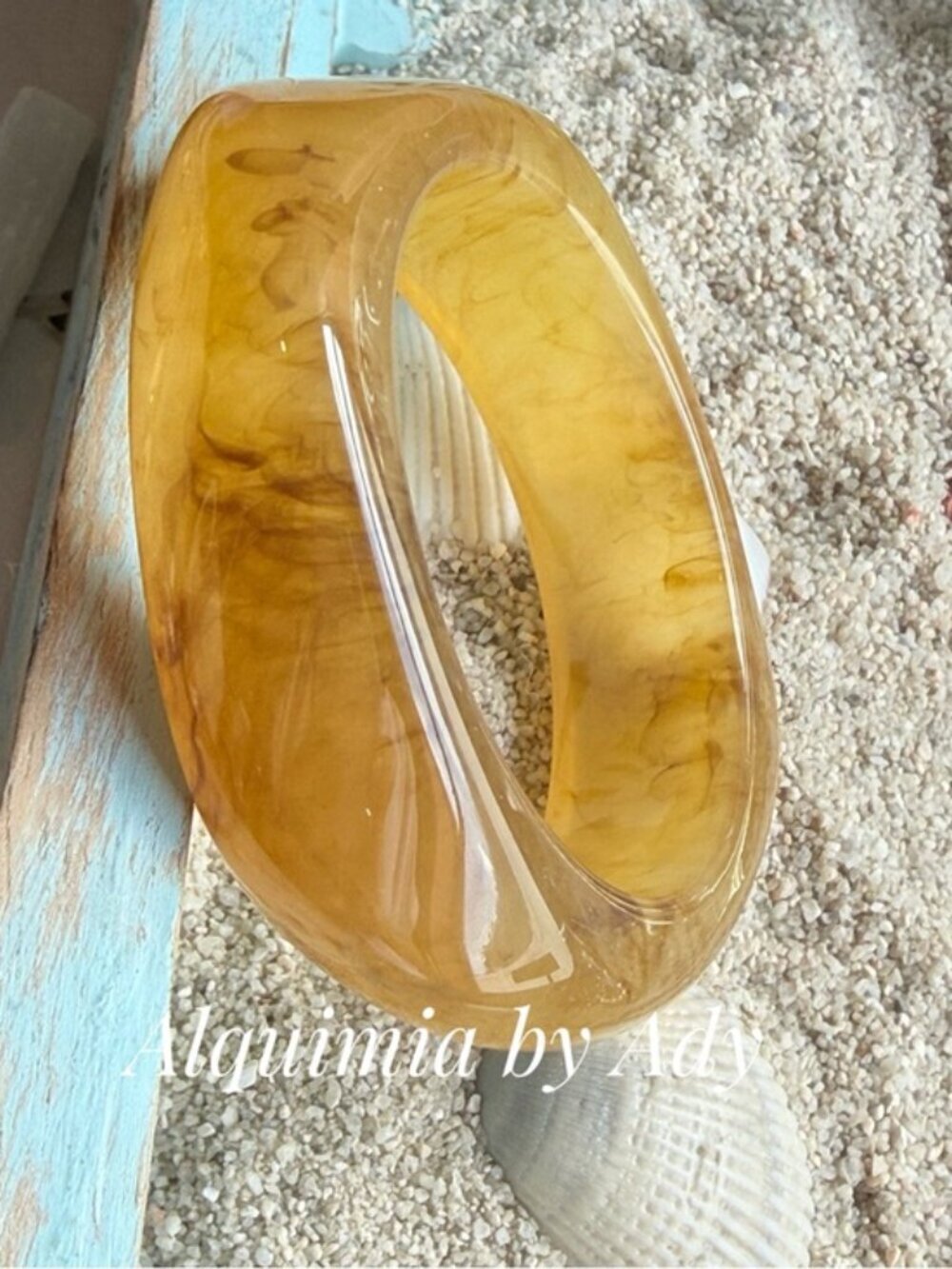 MIEL+  Honey color Resin Bangle